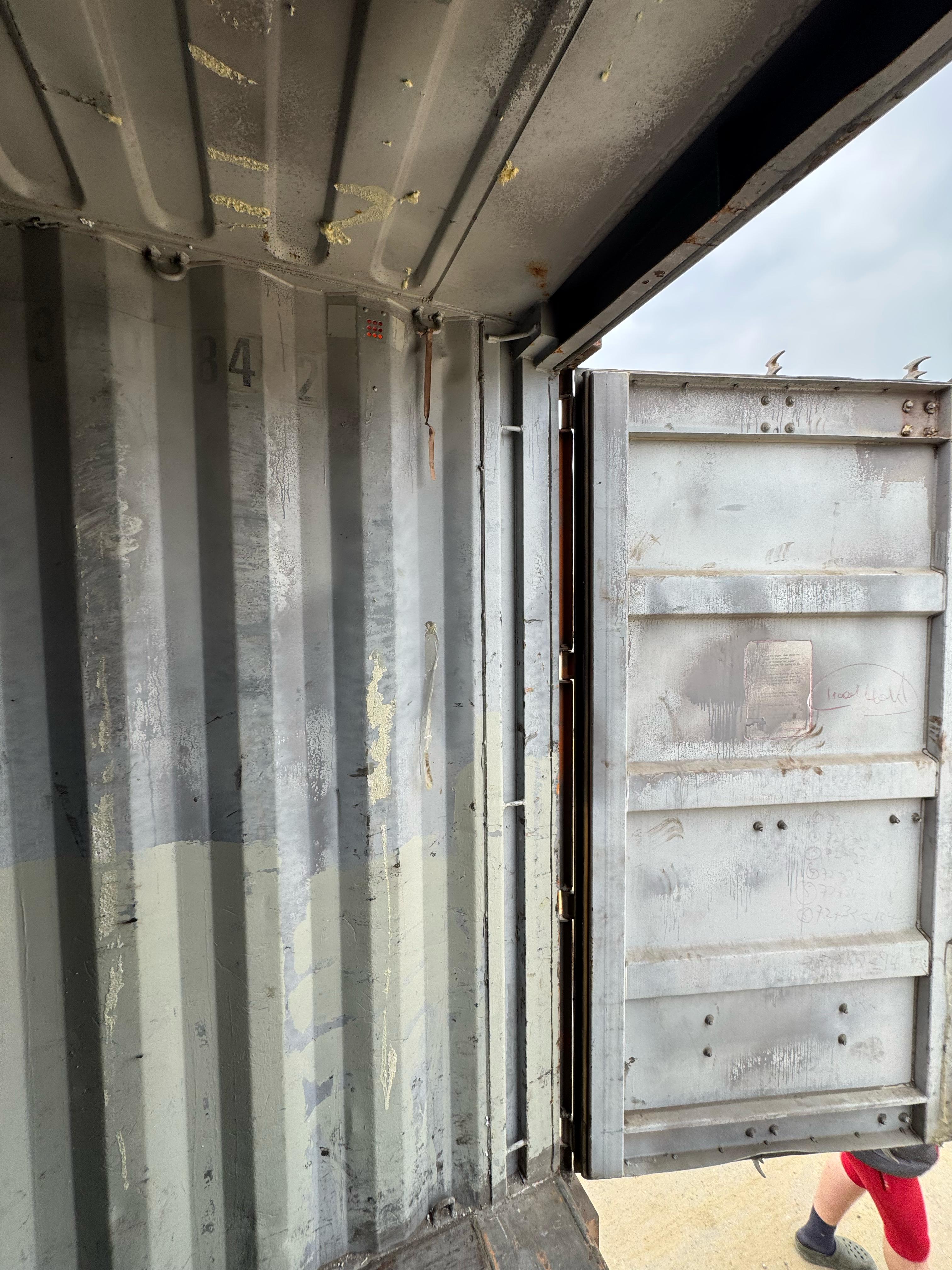 Морской контейнер HLXU3401842